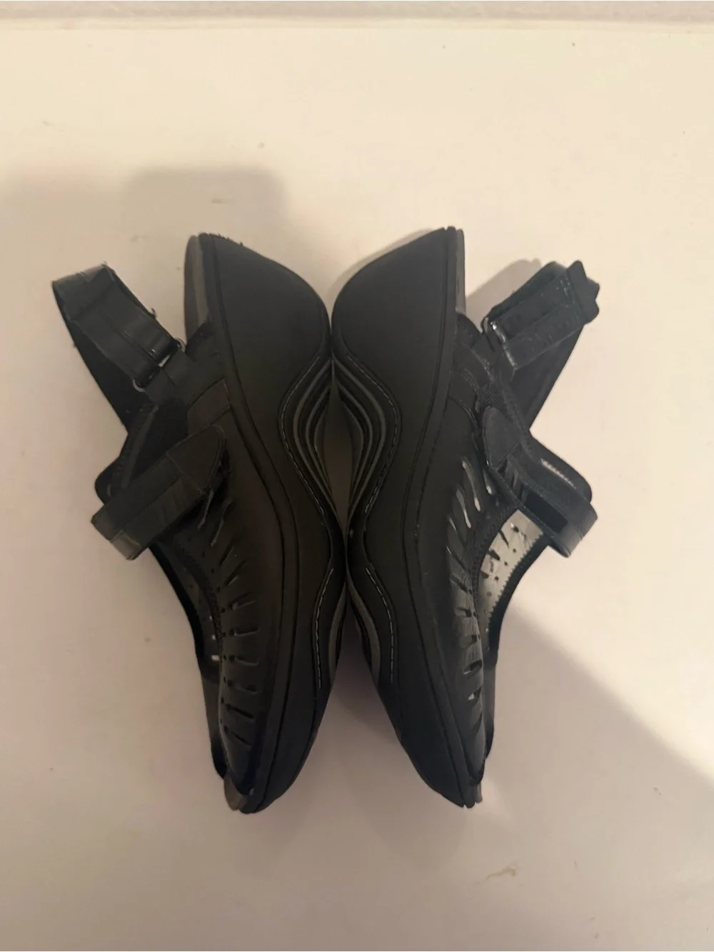 Privo by Clarks heel very